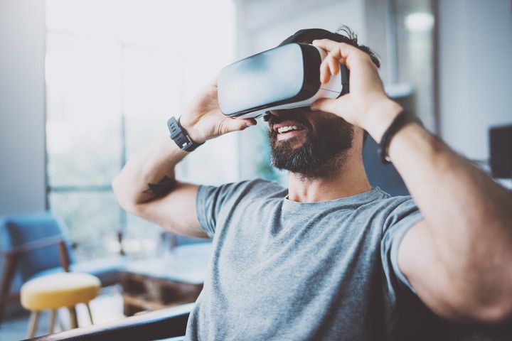 How Virtual Reality is effective when selling or buying a home abroad